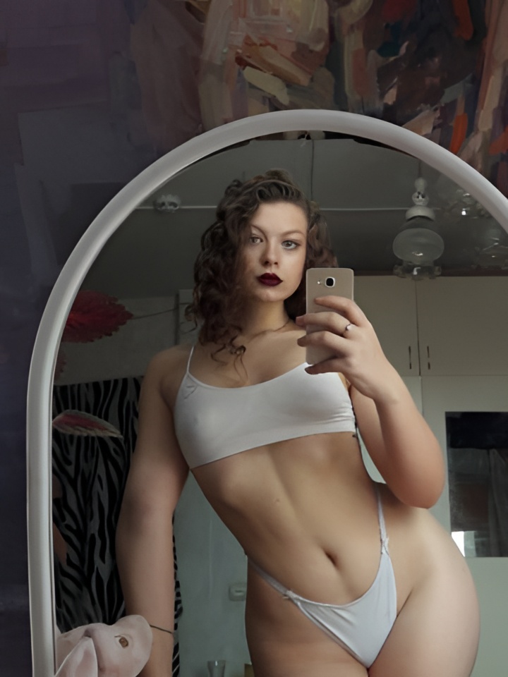 Снежана привлекальеная девушка из Мончегорска цена от 3000 руб