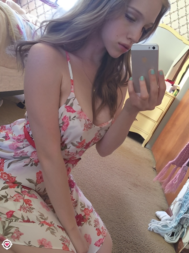 Зоя привлекальеная девушка из Мончегорска цена от 3000 руб