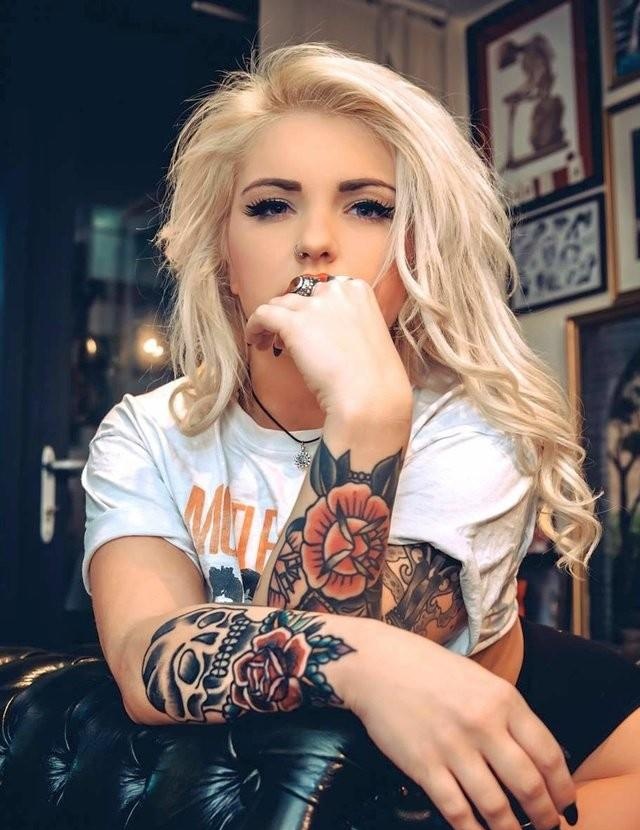 Ирен привлекальеная девушка из Мончегорска цена от 3000 руб