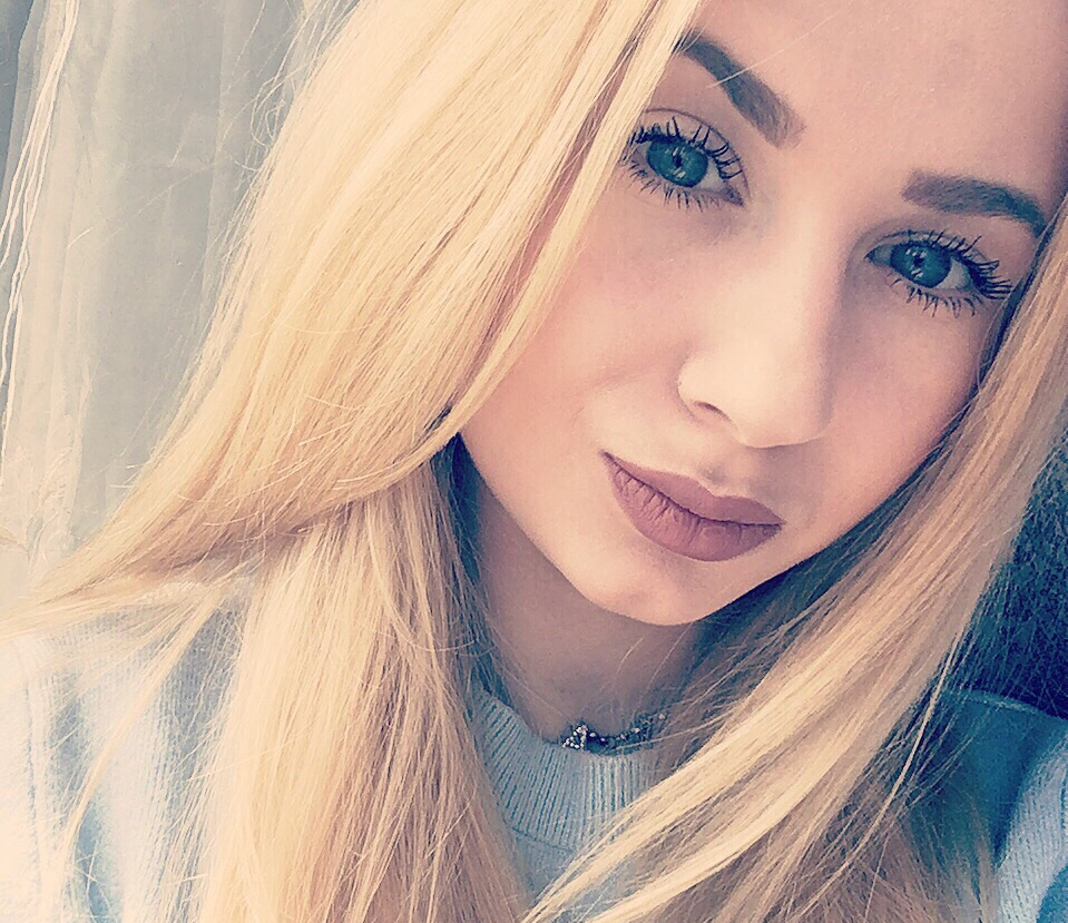 Аленка привлекальеная девушка из Мончегорска цена от 3500 руб