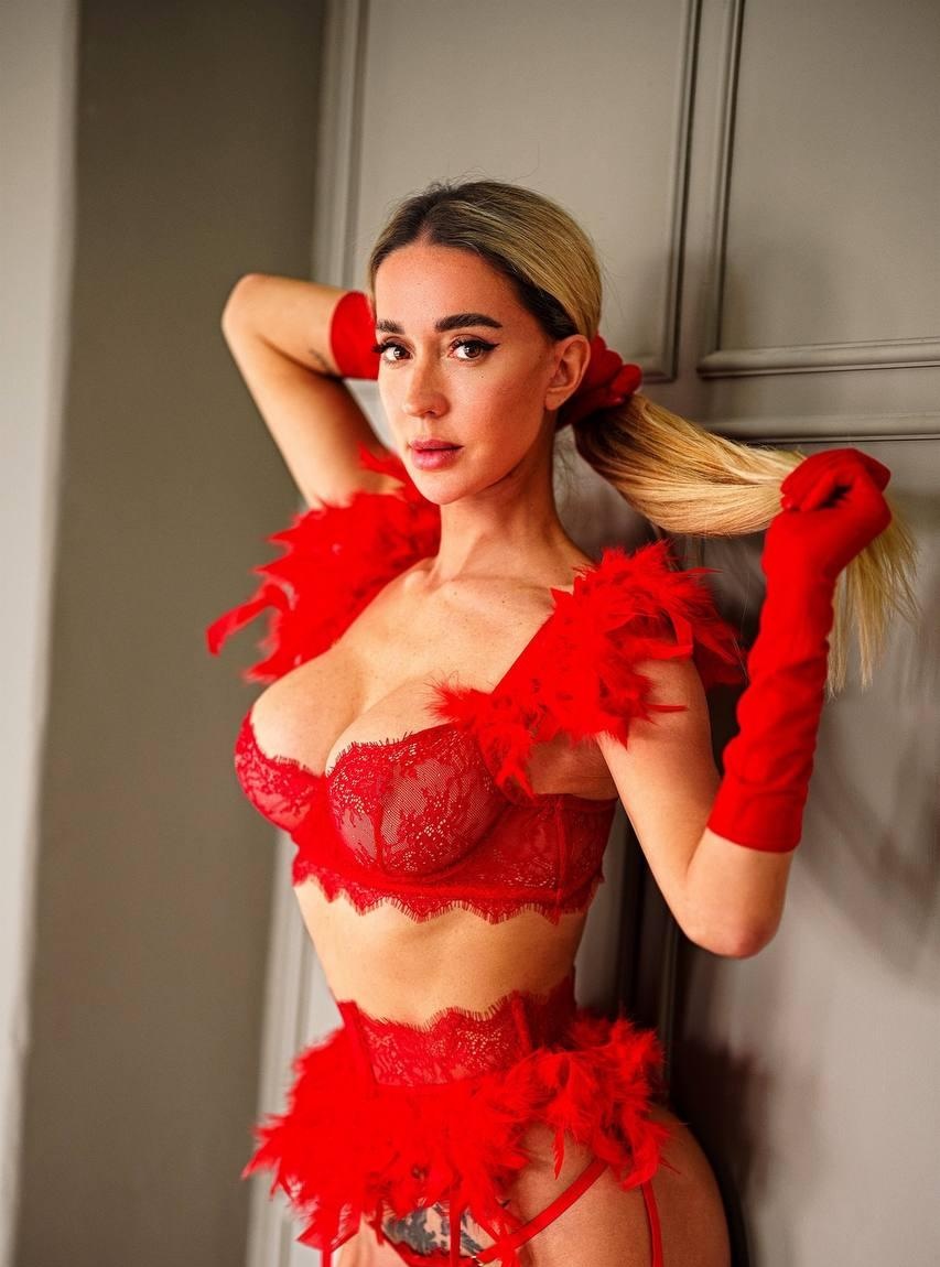 Ася привлекальеная девушка из Мончегорска цена от 6000 руб