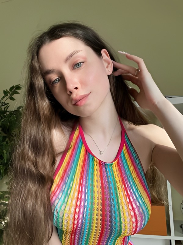 Дарья привлекательная девушка из Мончегорска цена от 5000 руб