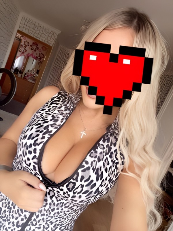 Лина привлекательная девушка из Мончегорска цена от 5000 руб