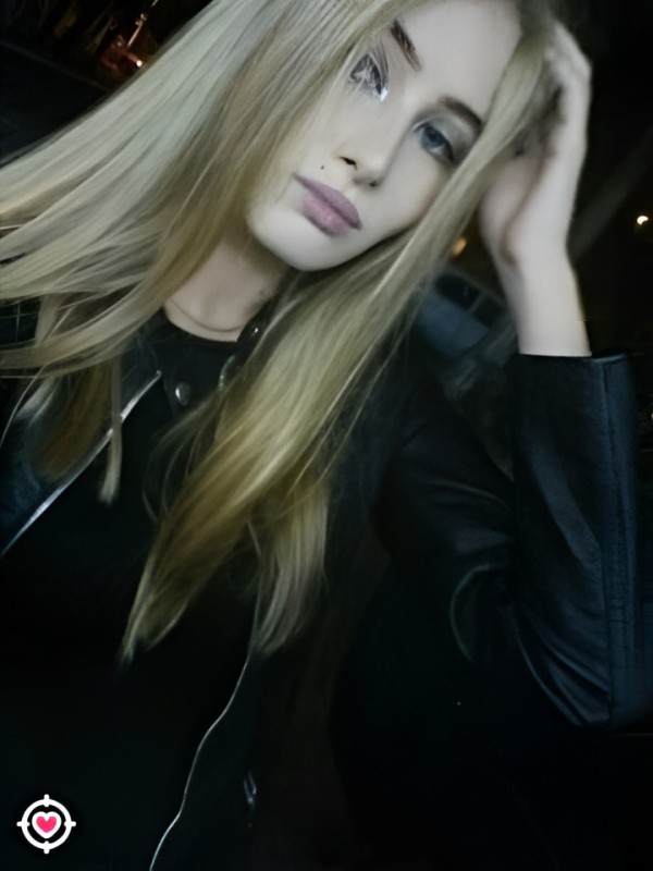 Олечка привлекательная девушка из Мончегорска цена от 4000 руб