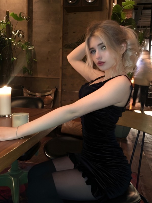 Яна привлекательная девушка из Мончегорска цена от 10000 руб