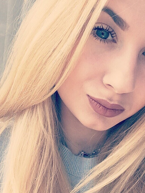 Аленка привлекательная девушка из Мончегорска цена от 3500 руб